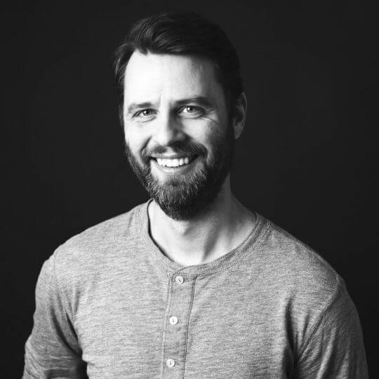 Ust.SYAMSUL GHUFRON.S.PdI pengurus masjid di Masjid Riyadlul Jannah